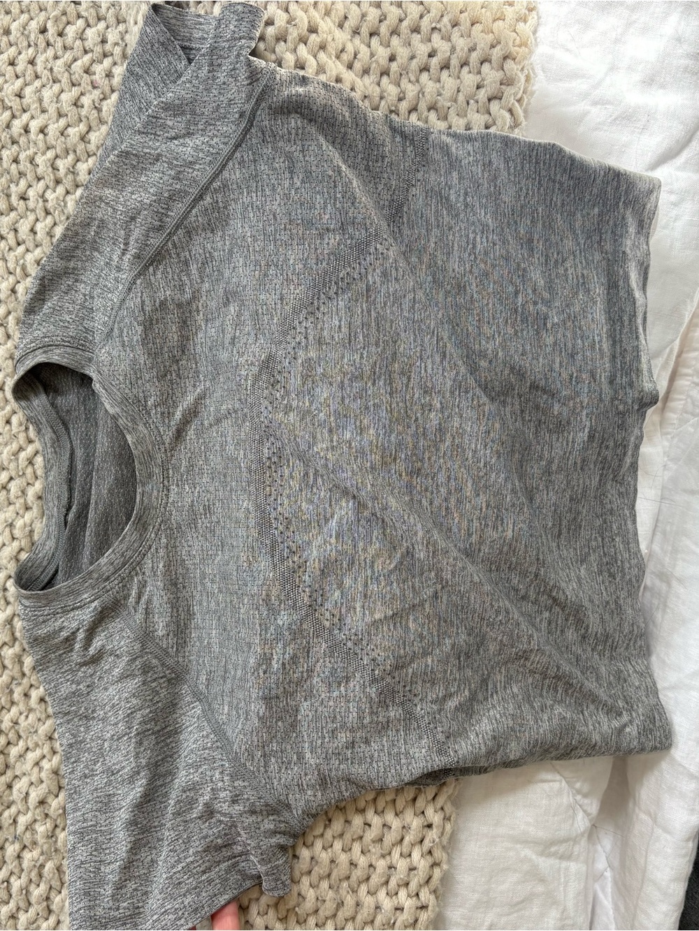 lululemon athletica Grey Heather Short Sleeve Crop Top